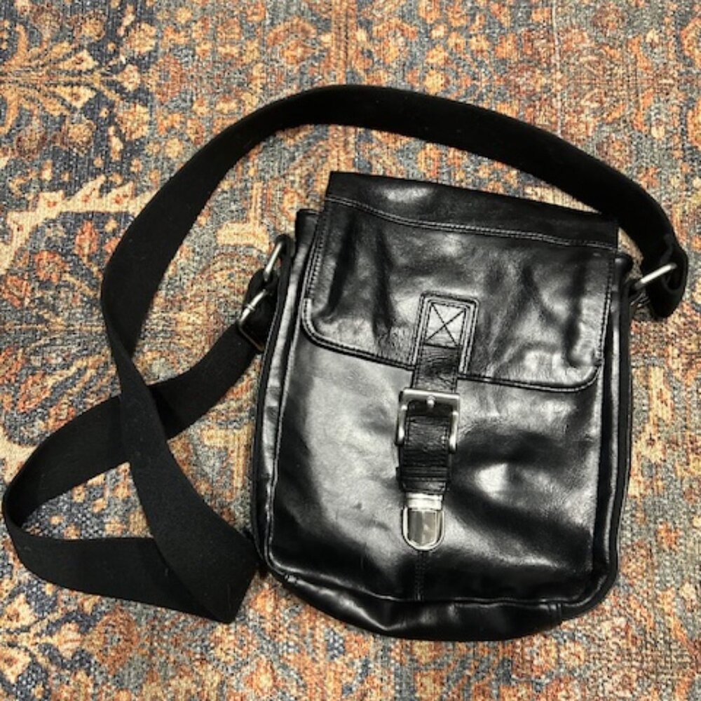Fossil Crossbody Black Leather Bag
